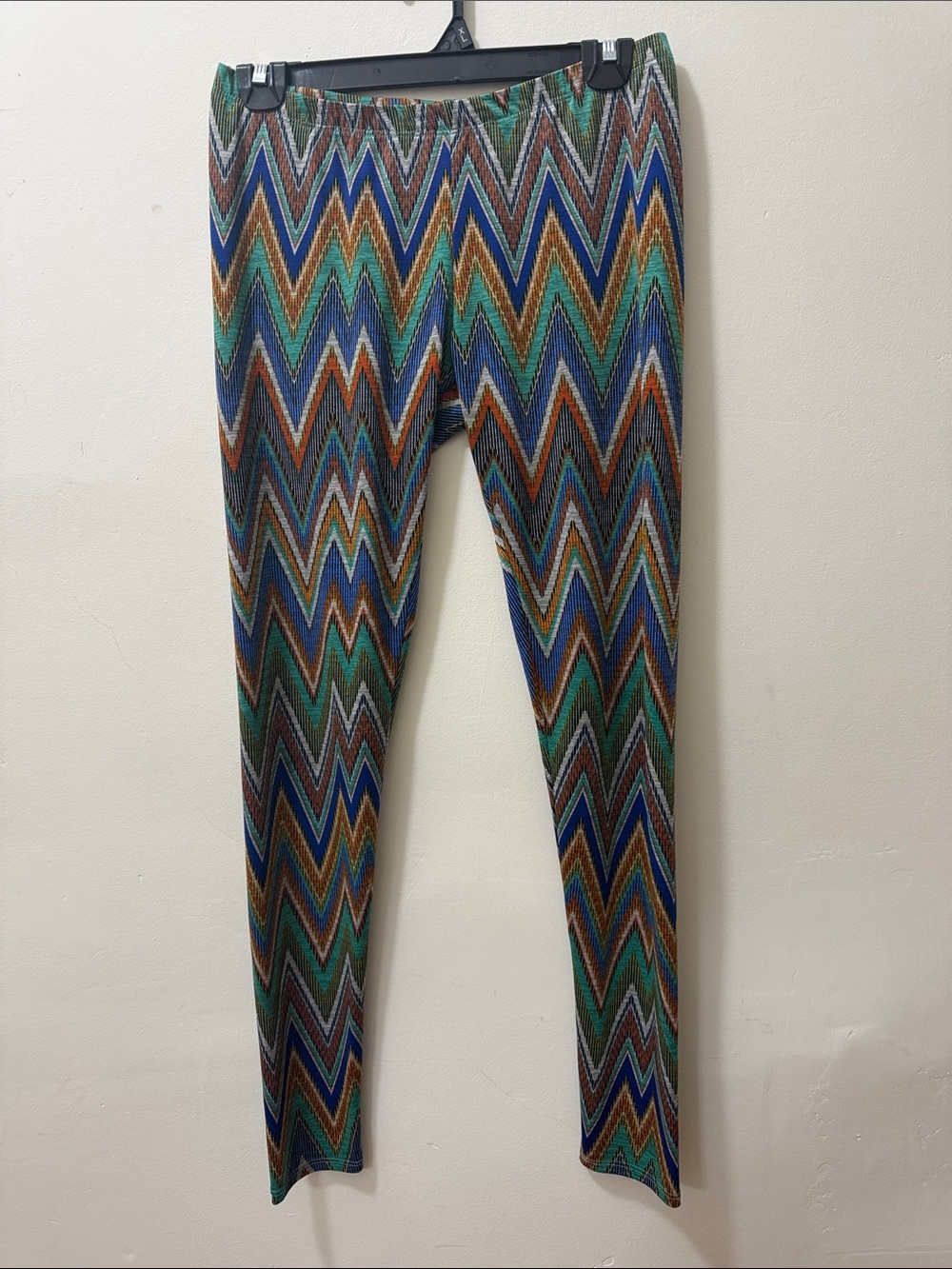 Chevron Multicolor Kids Leggings in Green & Blue